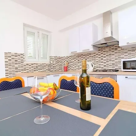 By The Sea Lumbarda, Korcula - 22503 *