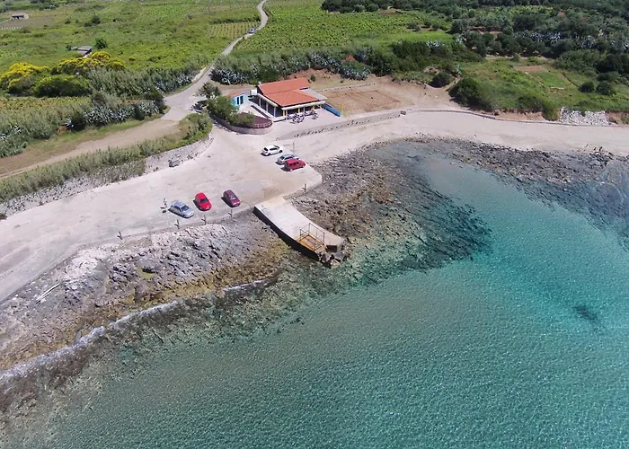 公寓 By The Sea Lumbarda, Korcula - 22503 鲁巴达